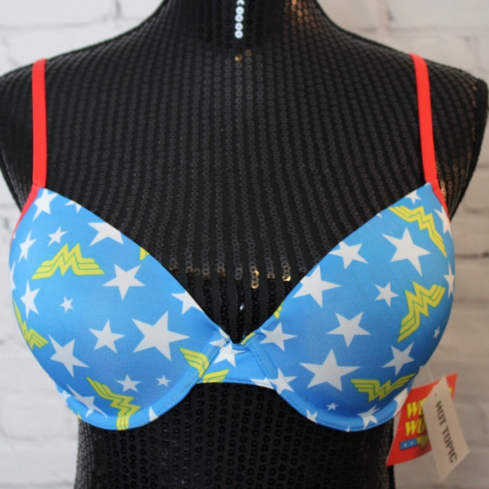 NWT Wonder Woman Bra